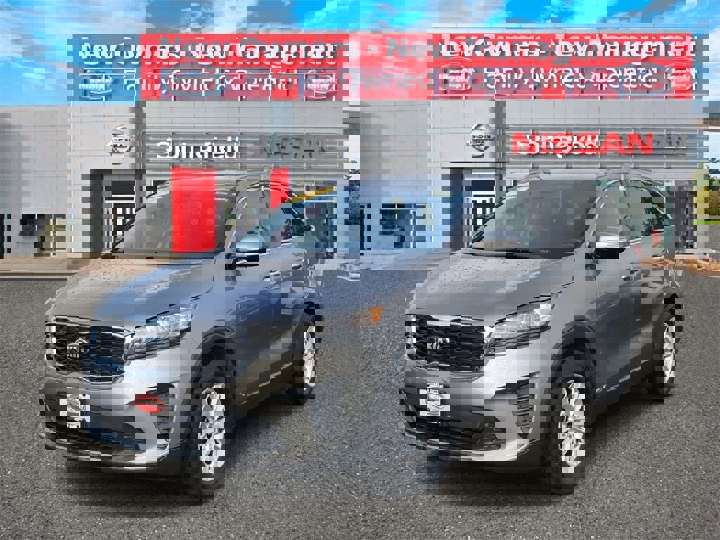 Used 2019 Kia Sorento LX w/ LX Convenience Package image 2