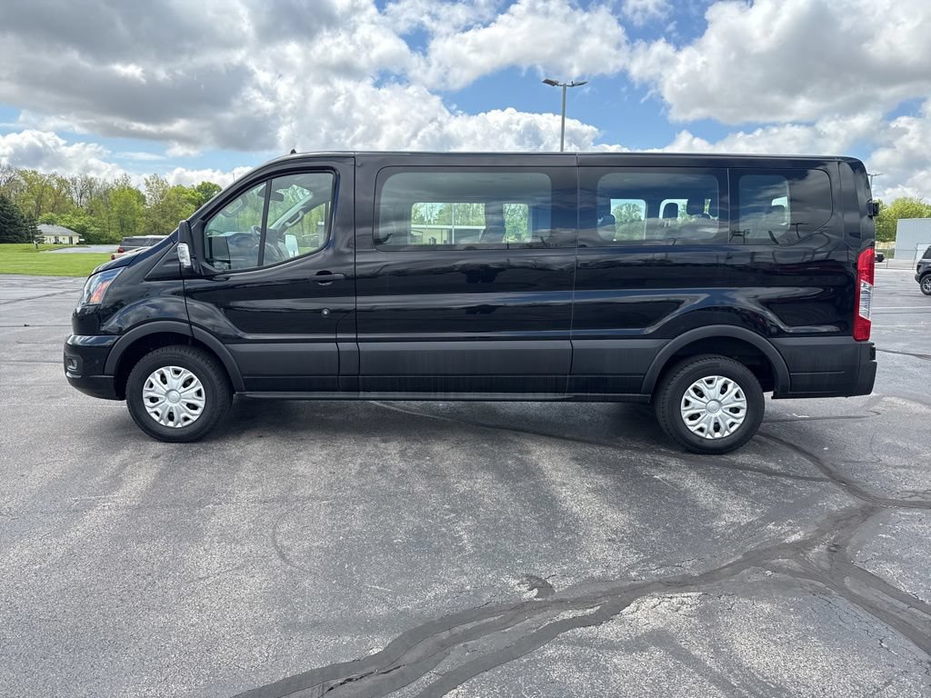 Used 2025 Ford Transit 350 XLT RWD image 5