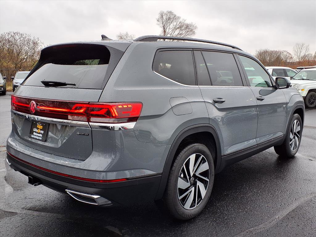 New 2026 Volkswagen Atlas SE image 11