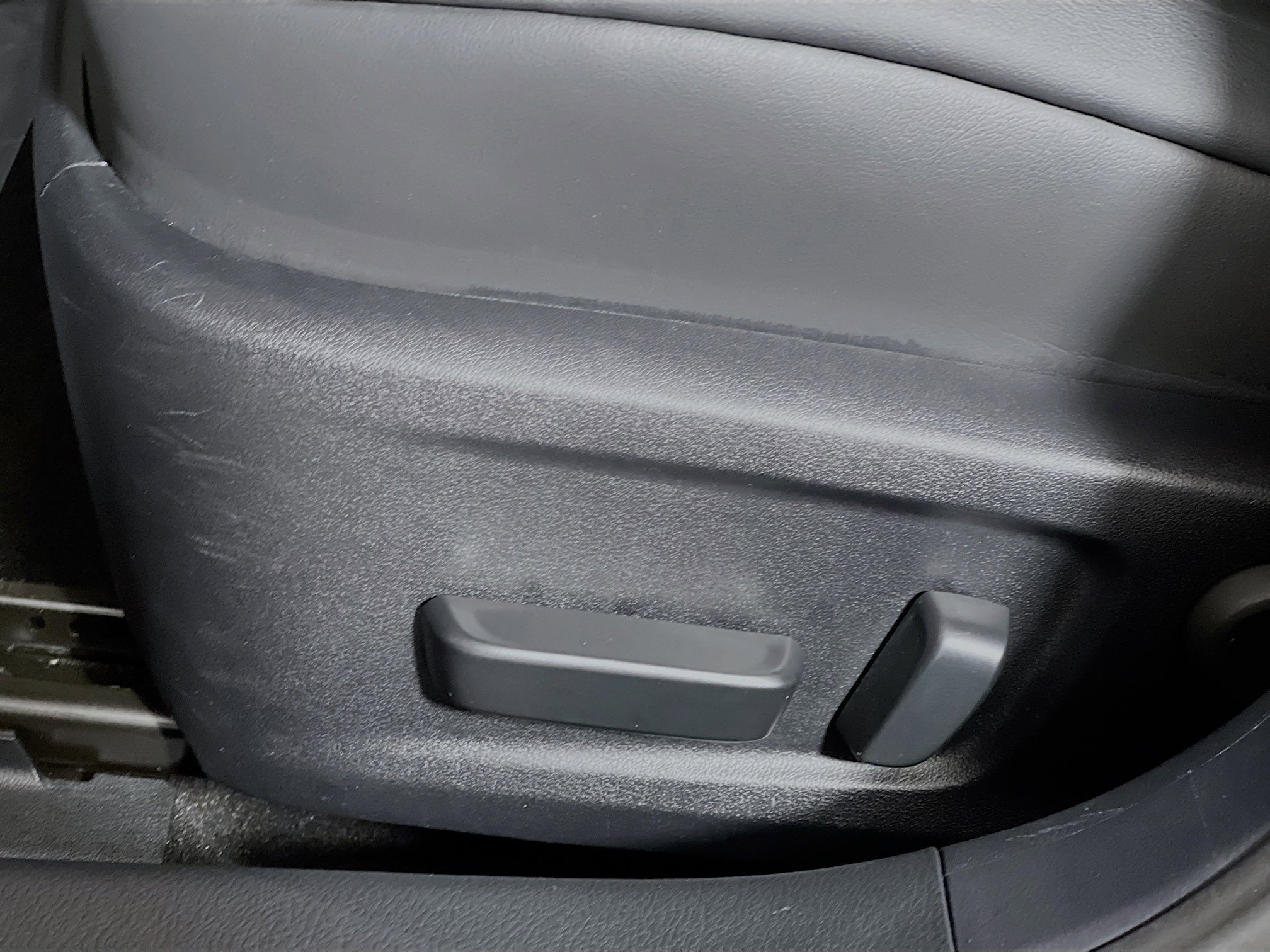 Used 2023 Lexus IS 350 F Sport w/ Memory Package image 16