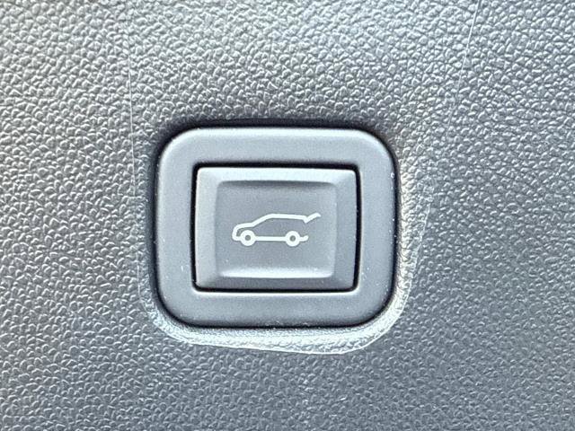 Used 2024 Chevrolet Blazer LT w/ Convenience Package FWD image 34