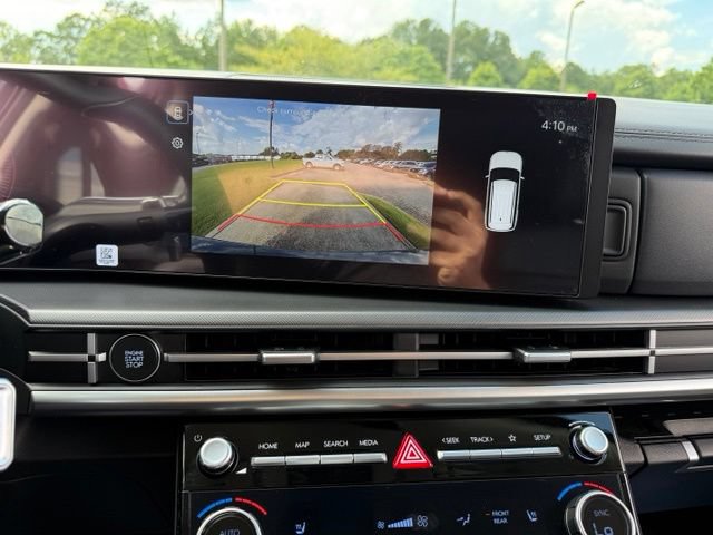 Used 2025 Hyundai Santa Fe SEL w/ Tow & Go Package FWD image 20