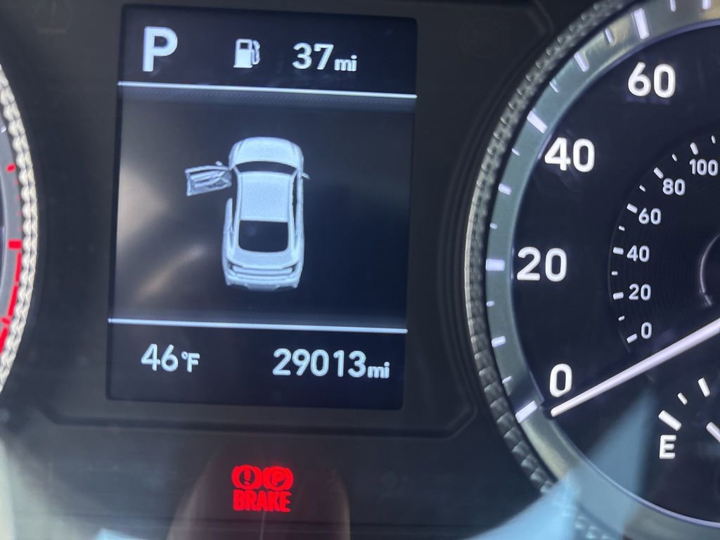 Used 2023 Hyundai Sonata SE w/ Cargo Package image 13