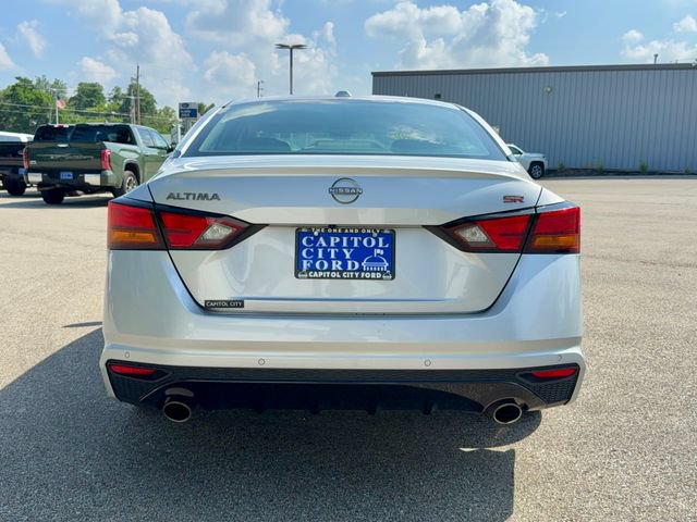 Used 2024 Nissan Altima 2.5 SR FWD image 5