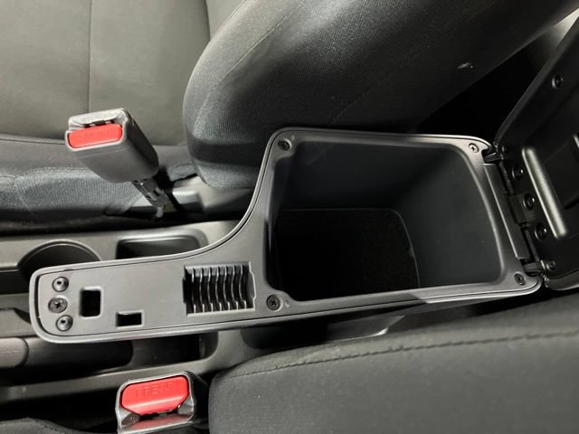 Certified 2025 Nissan Kicks Play S FWD image 29
