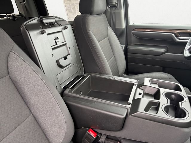 Used 2025 Chevrolet Silverado 1500 LT image 17