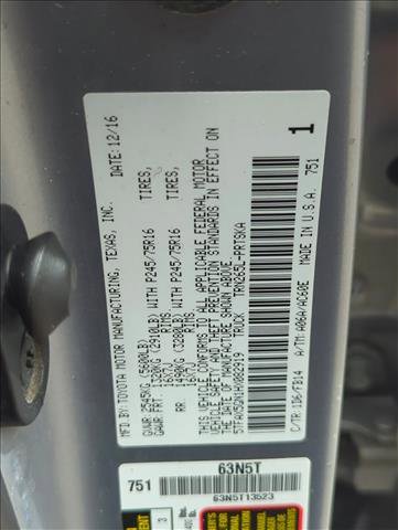 Used 2017 Toyota Tacoma SR image 30