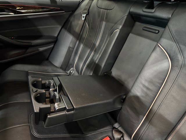Used 2017 BMW 530i RWD image 13