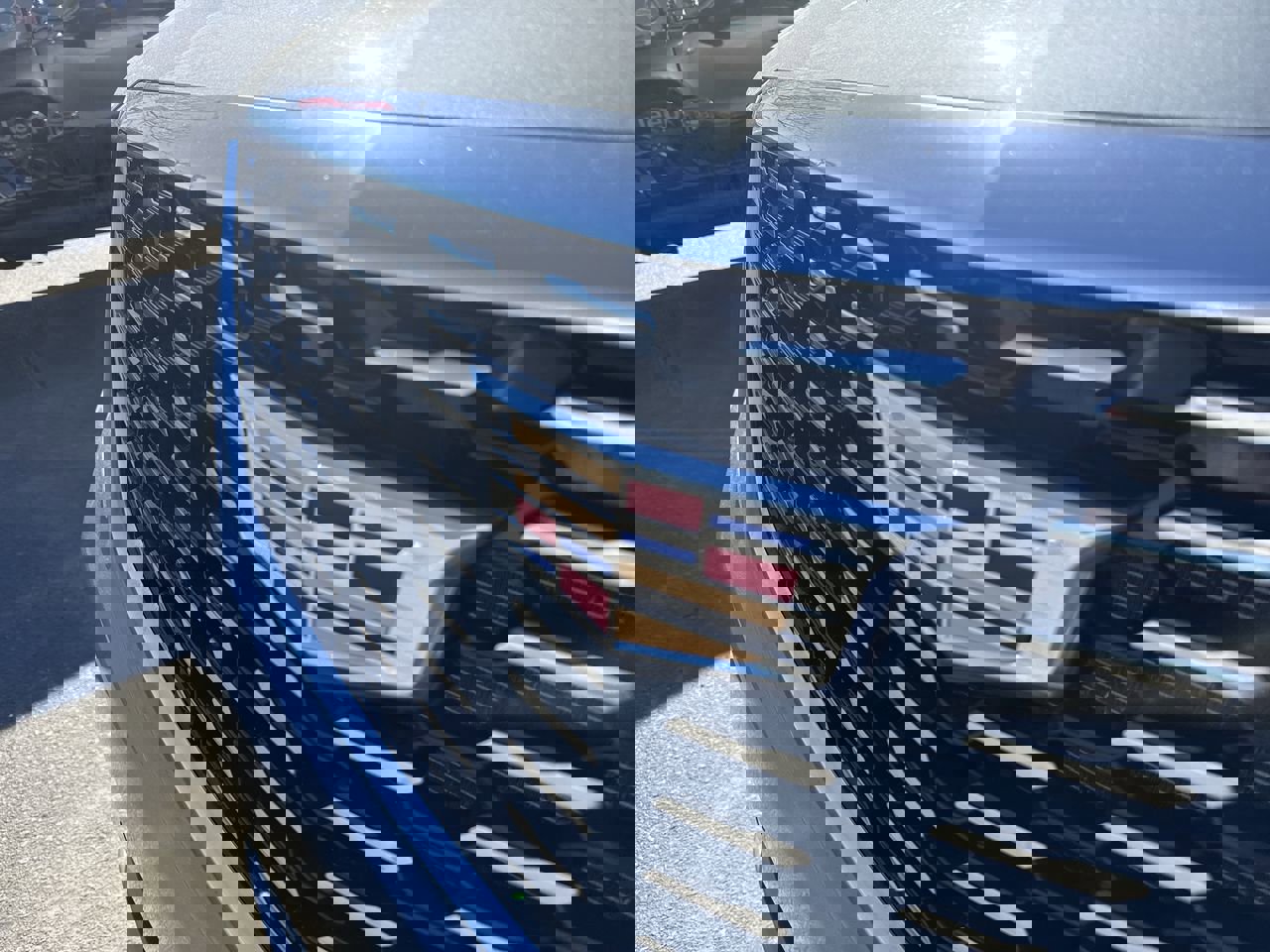 Used 2025 Cadillac XT5 Premium Luxury image 30