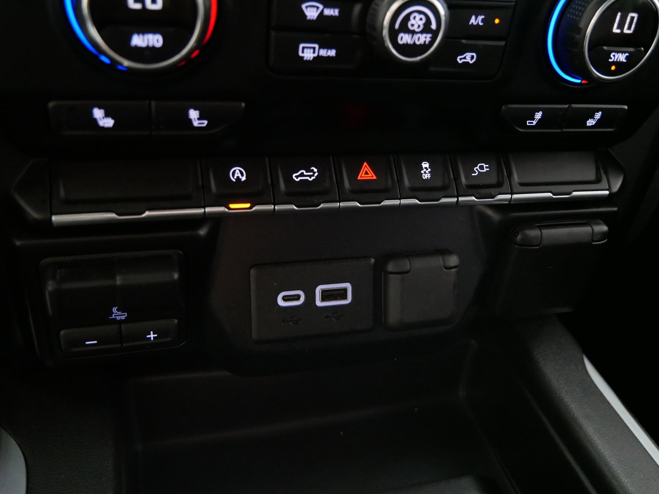 Used 2019 Chevrolet Silverado 1500 RST w/ All-Star Edition AWD/4WD image 30