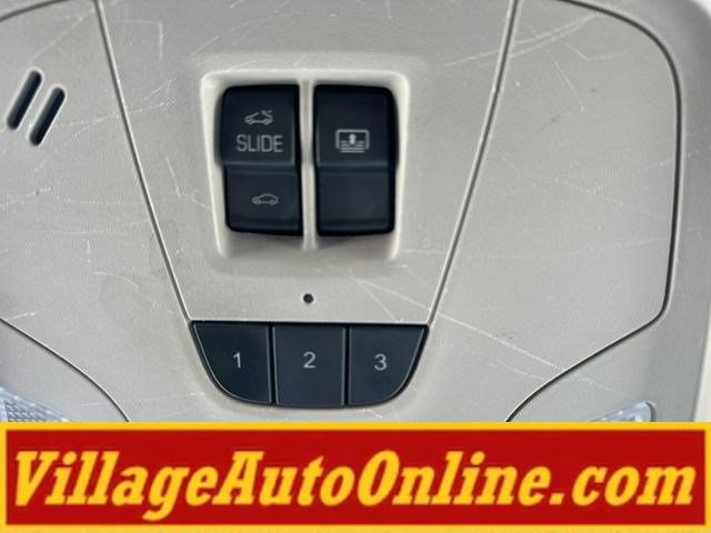 Used 2017 Chevrolet Impala LT FWD image 18