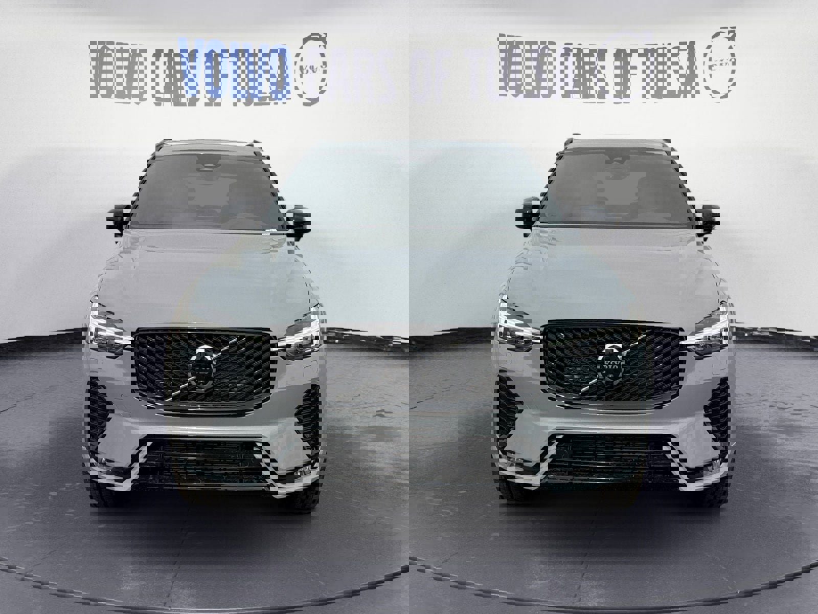 New 2026 Volvo XC60 B5 Plus w/ Protection Package Premier image 8