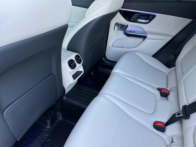Certified 2026 Mercedes-Benz GLC 350e 4MATIC image 13