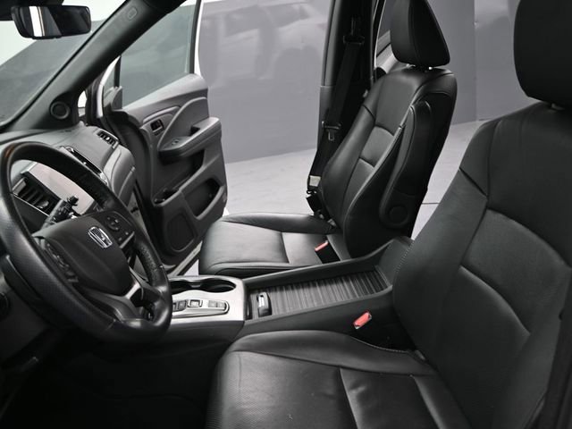 Used 2023 Honda Passport EX-L image 15