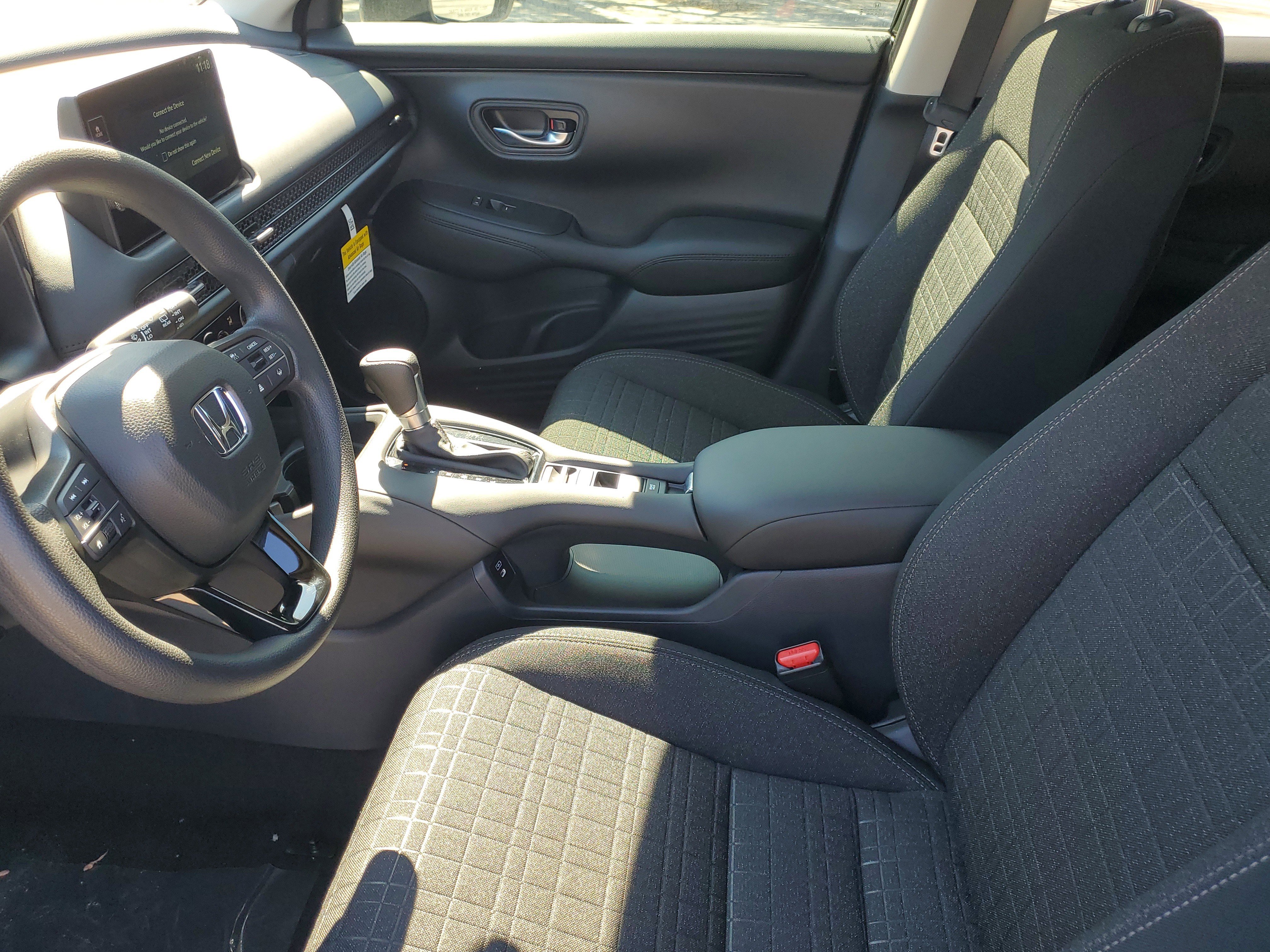 New 2026 Honda HR-V LX image 18