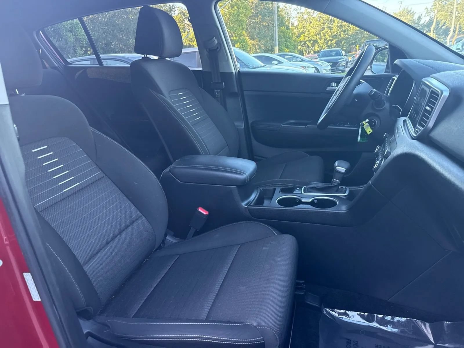 Used 2021 Kia Sportage LX w/ LX Fwd Popular Package image 17