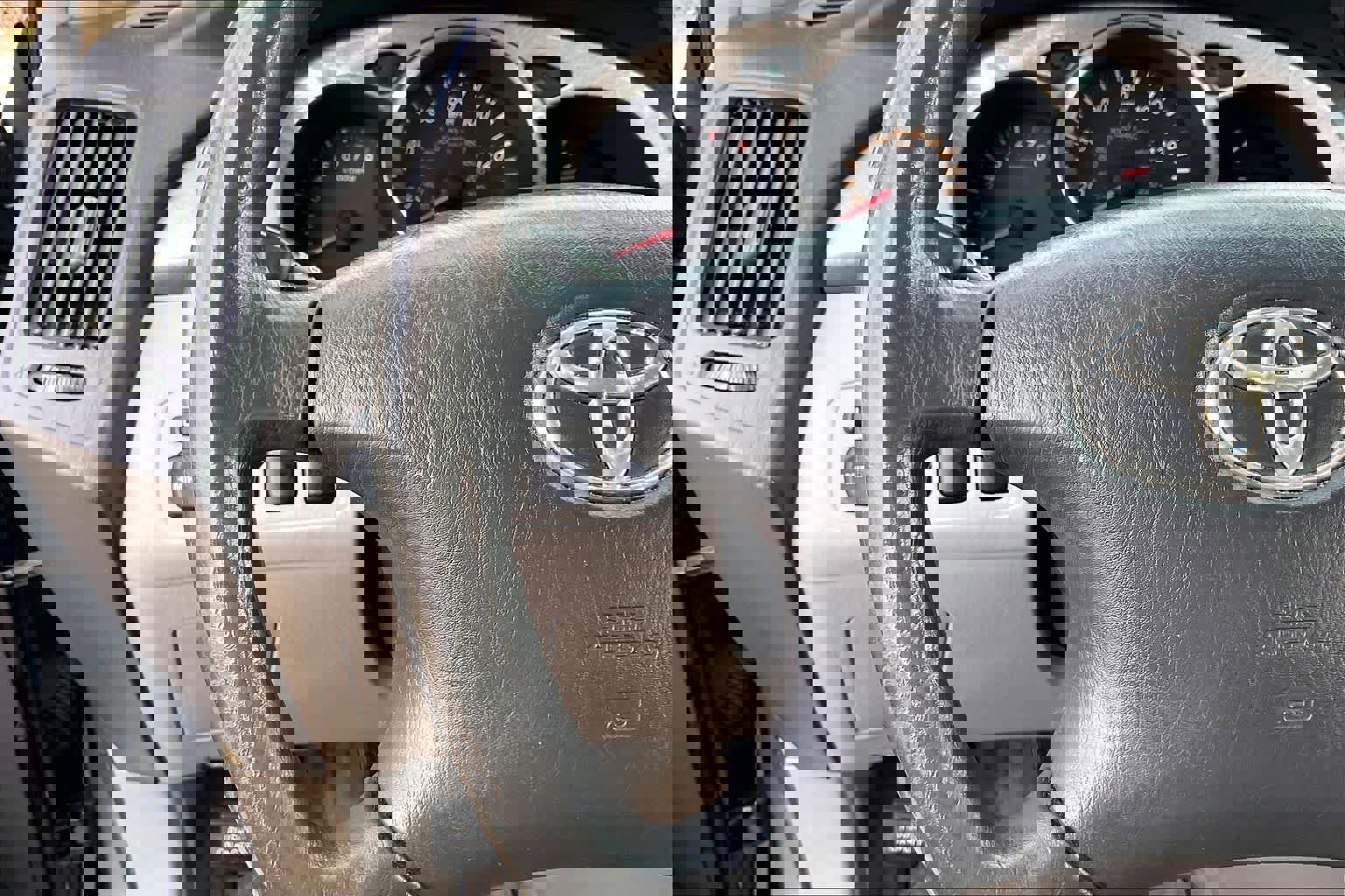 Used 2003 Toyota Highlander 2WD V6 image 24