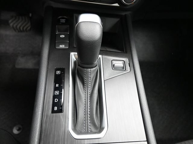 Certified 2025 Nissan Kicks S AWD/4WD image 13