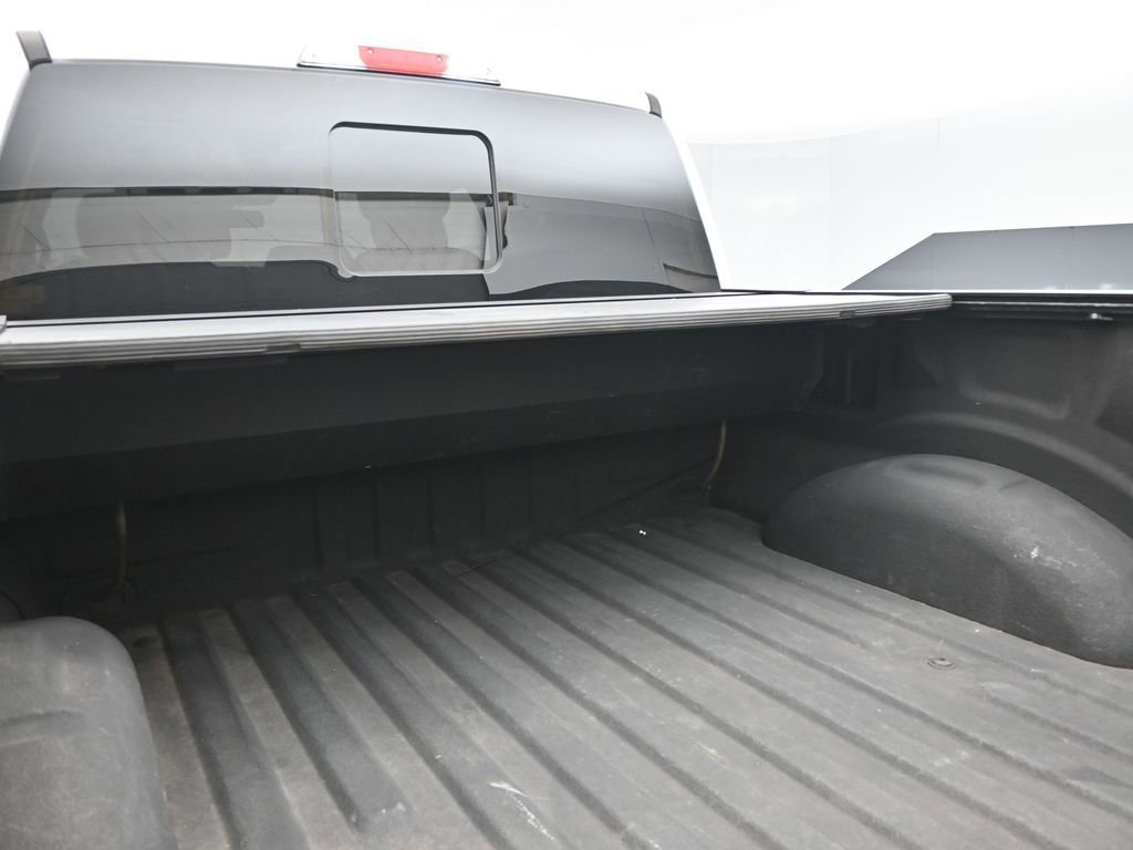 Used 2018 Ford F150 Lariat w/ Equipment Group 502A Luxury AWD/4WD image 25