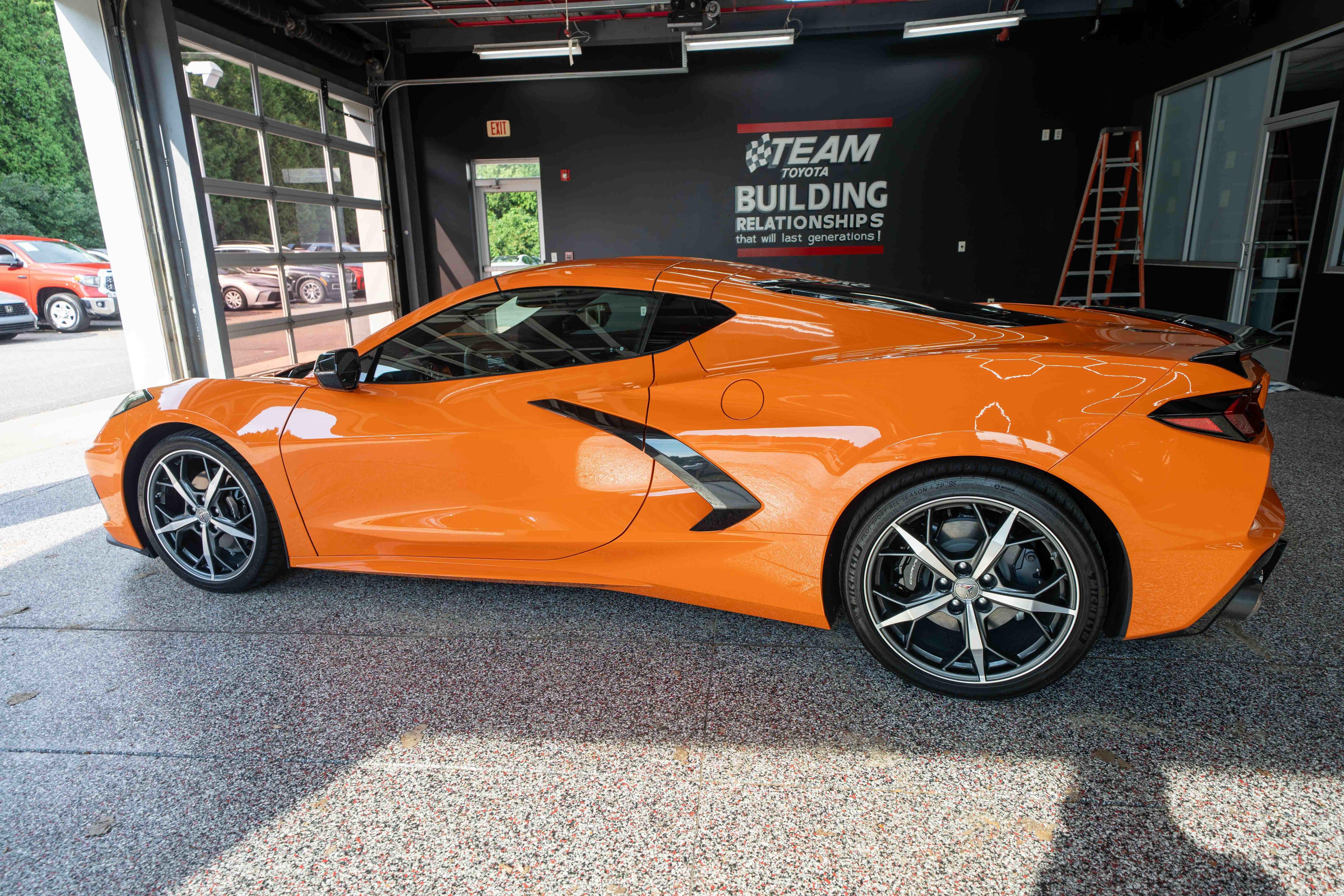 Used 2023 Chevrolet Corvette Stingray Coupe w/ 1LT RWD image 2