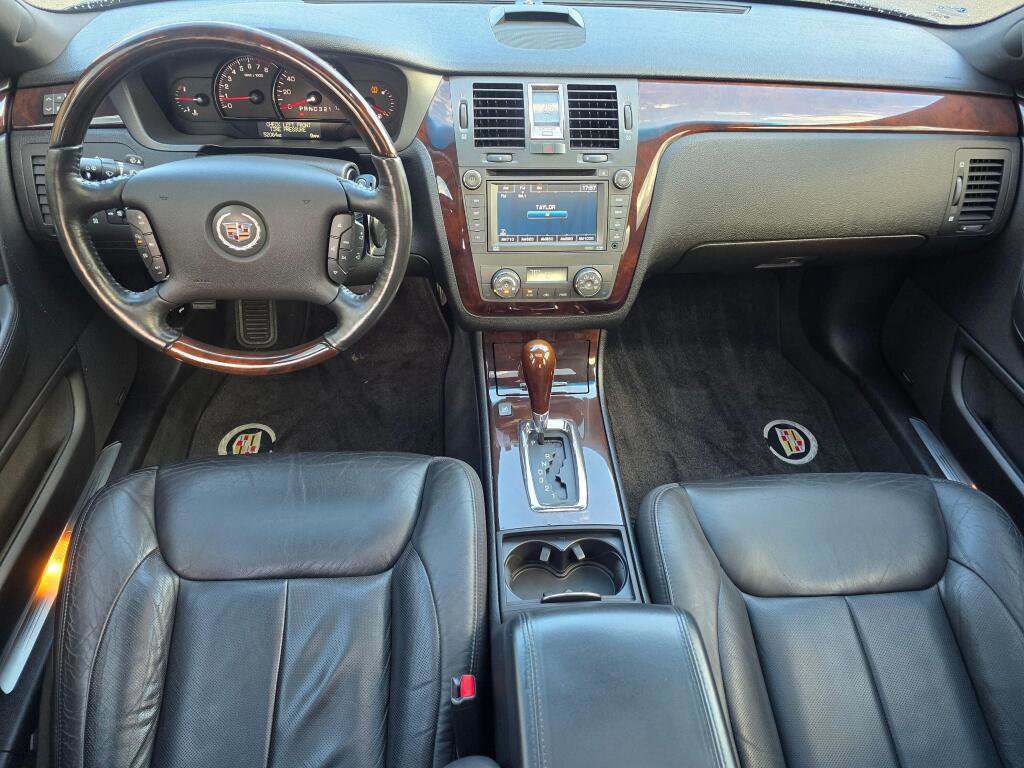 Used 2007 Cadillac DTS Performance image 17