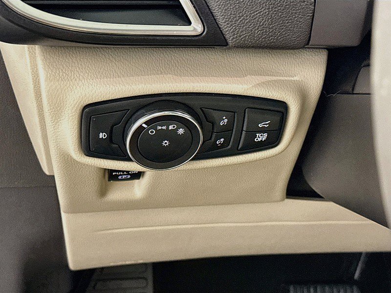Used 2019 Lincoln Nautilus Select w/ Cargo Utility Package FWD image 10