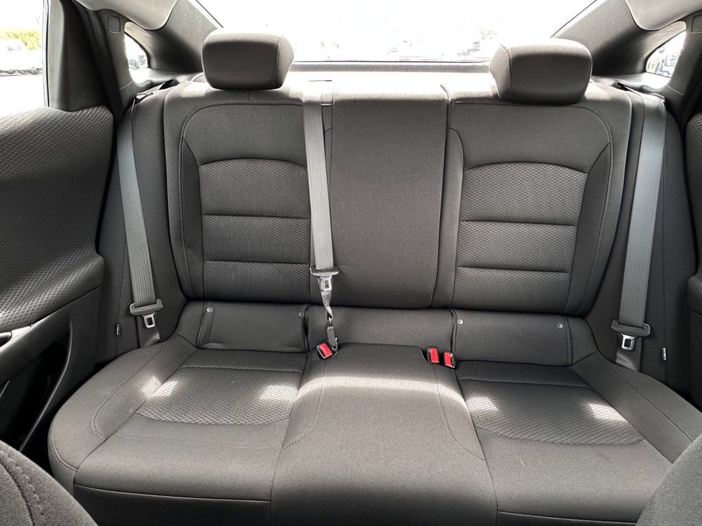 Used 2022 Chevrolet Malibu LS image 28