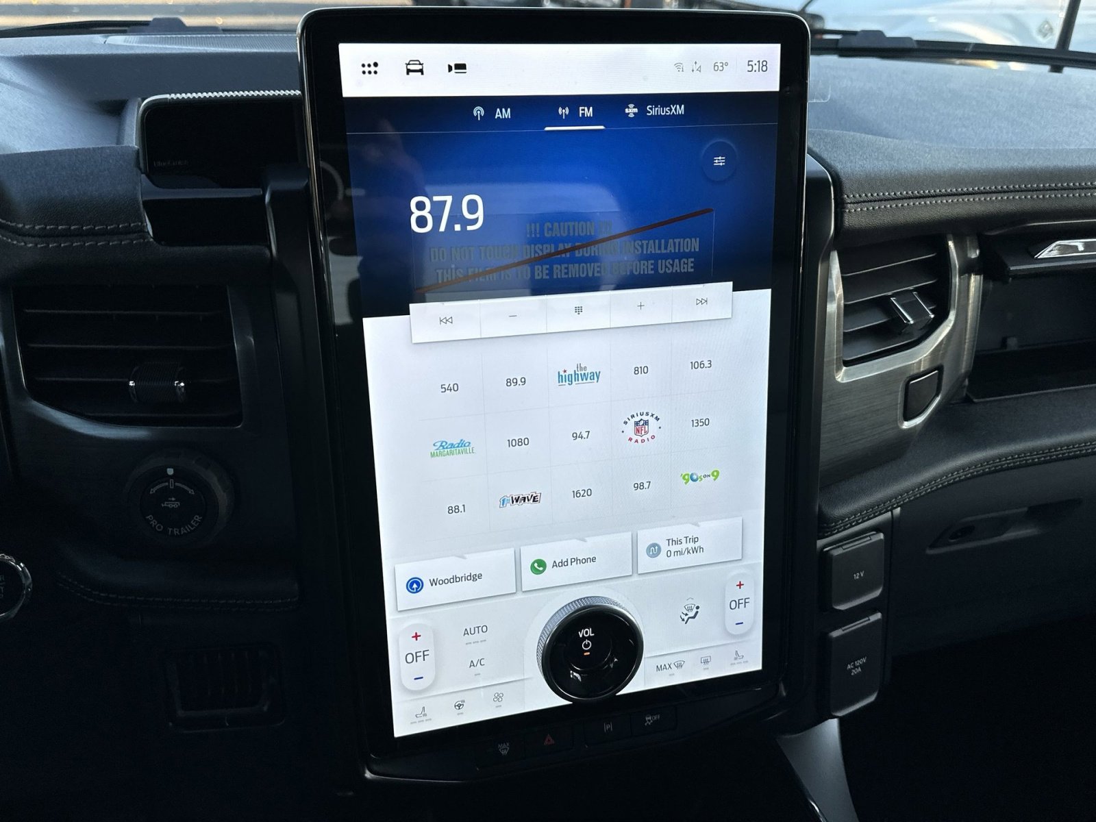 New 2025 Ford F150 Lightning Flash image 23