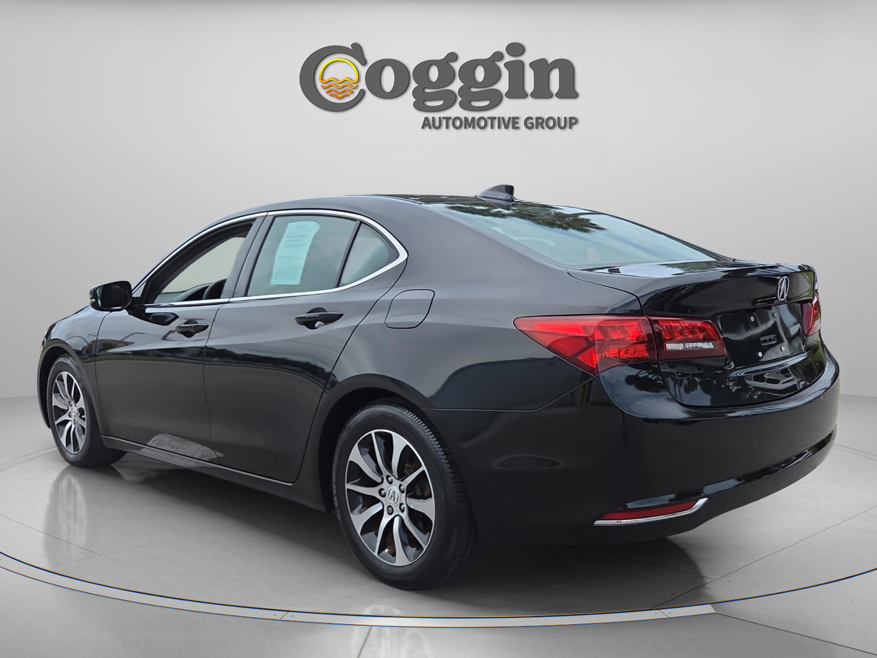 Used 2015 Acura TLX w/ Technology Package FWD image 3