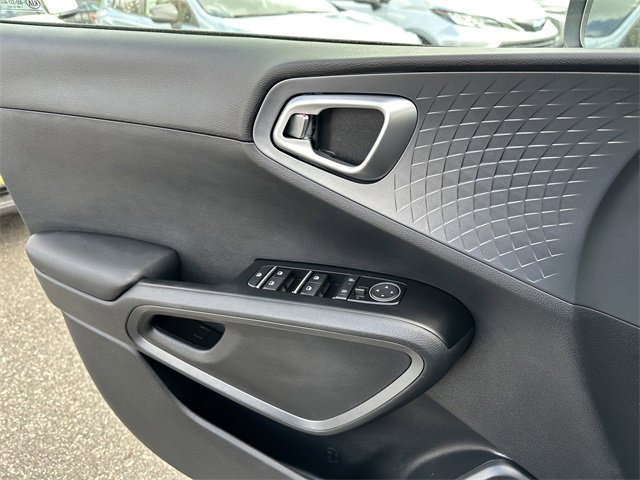 Used 2020 Kia Soul EX image 30