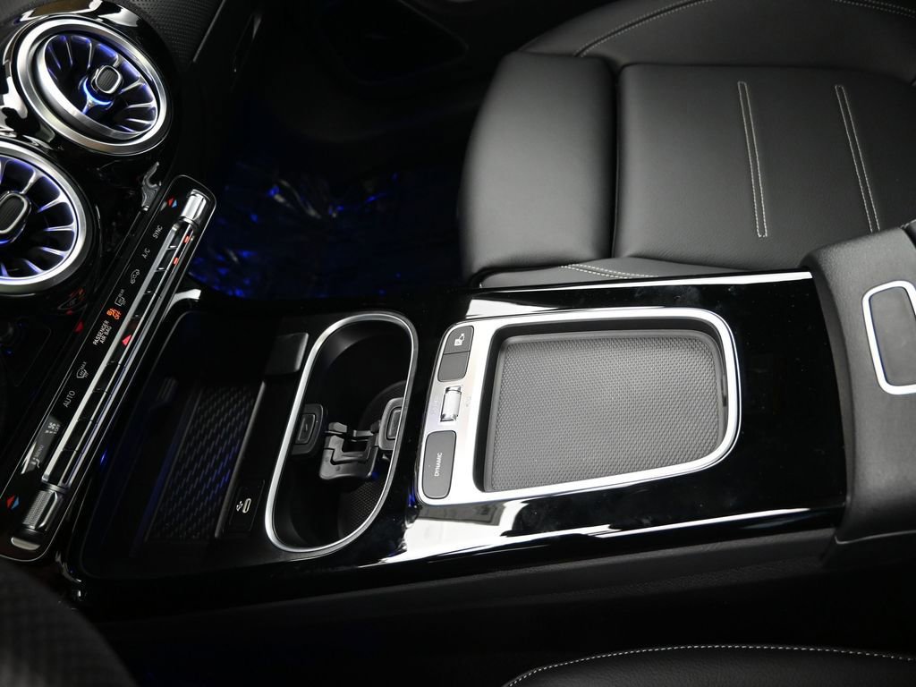 New 2025 Mercedes-Benz CLA 250 4MATIC image 17