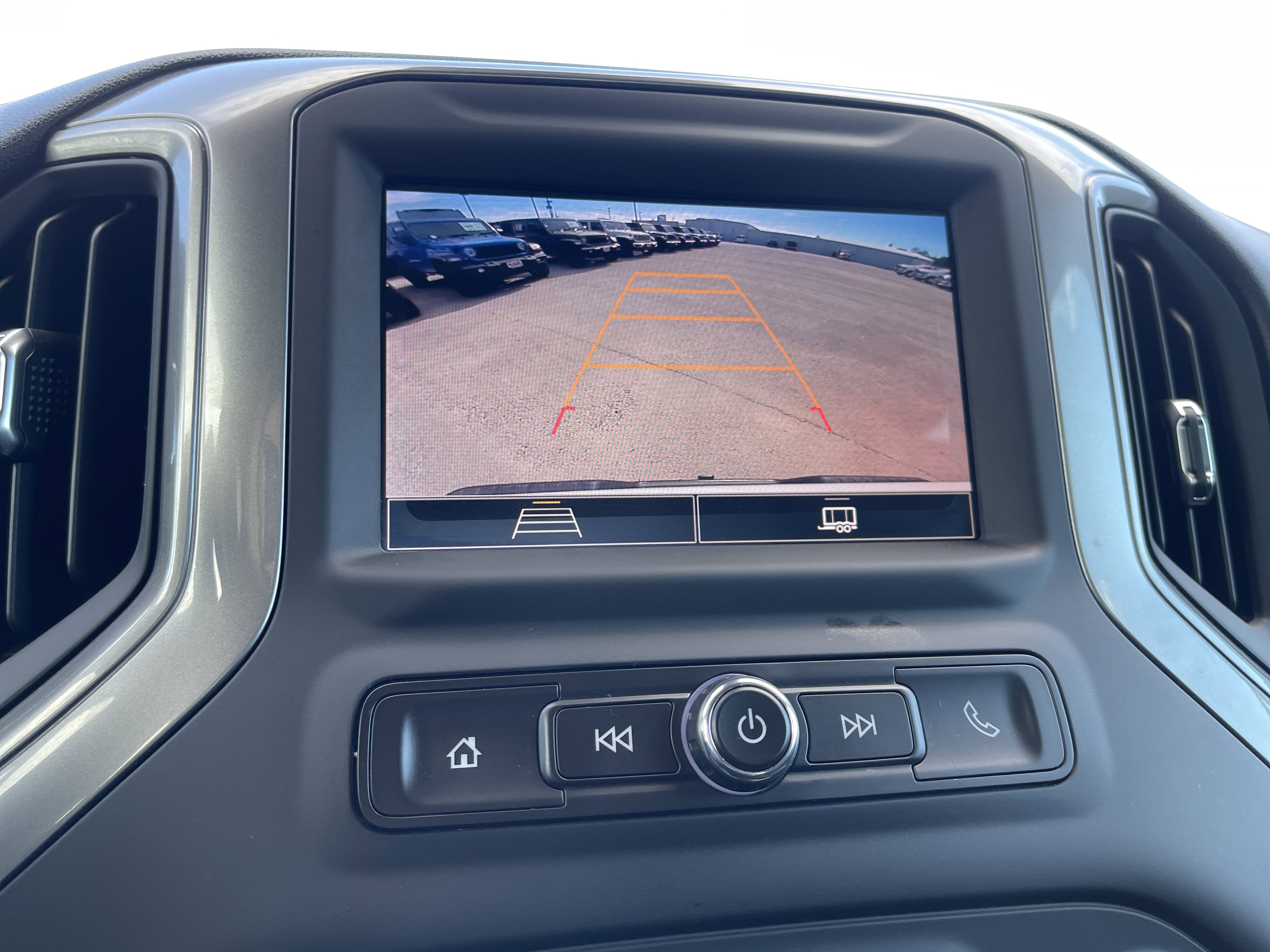 Used 2025 Chevrolet Silverado 1500 W/T w/ WT Value Package image 26