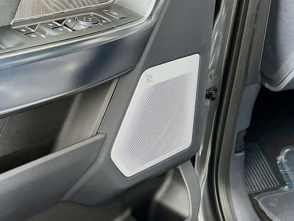 New 2025 Ford F250 Platinum image 13