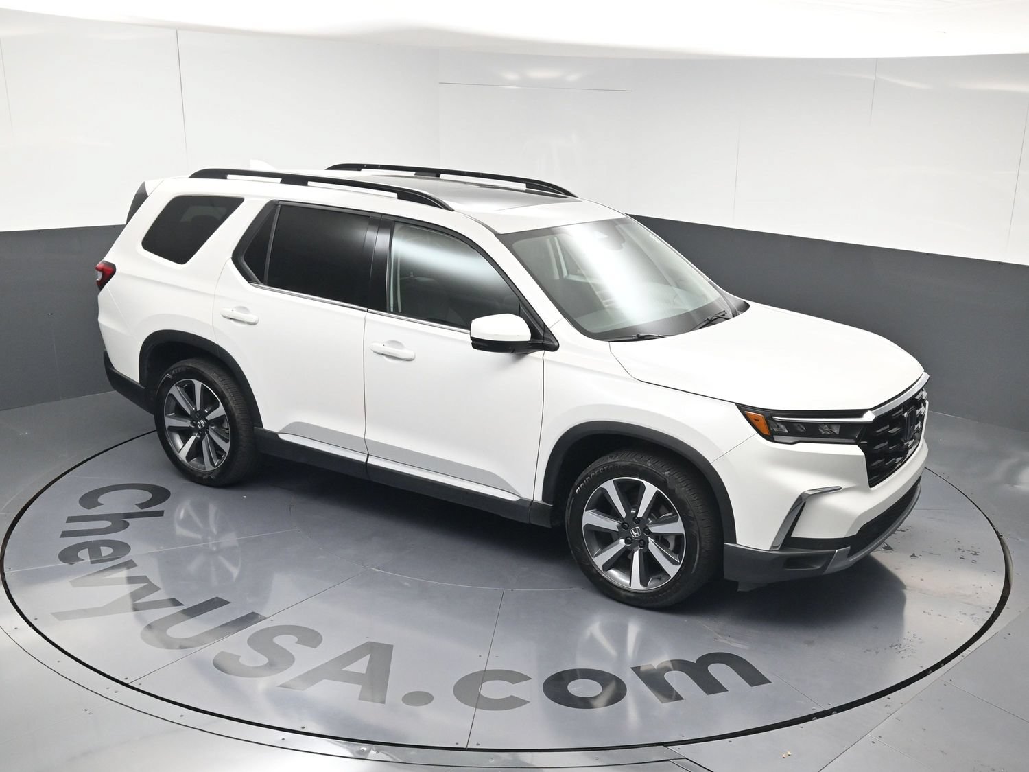 Used 2023 Honda Pilot Touring image 34