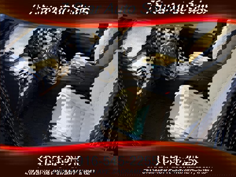 Used 2015 Lexus NX 300h AWD image 10