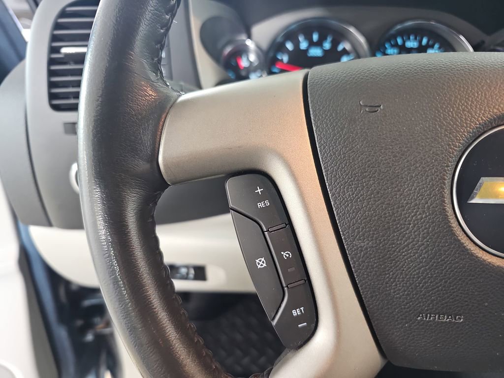 Used 2011 Chevrolet Silverado 2500 LT w/ Interior Plus Package image 21
