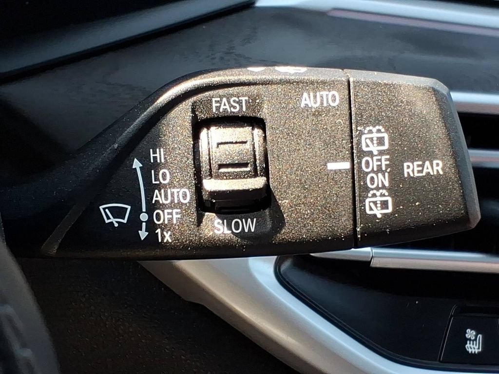 Used 2021 BMW X7 M50i AWD/4WD image 26