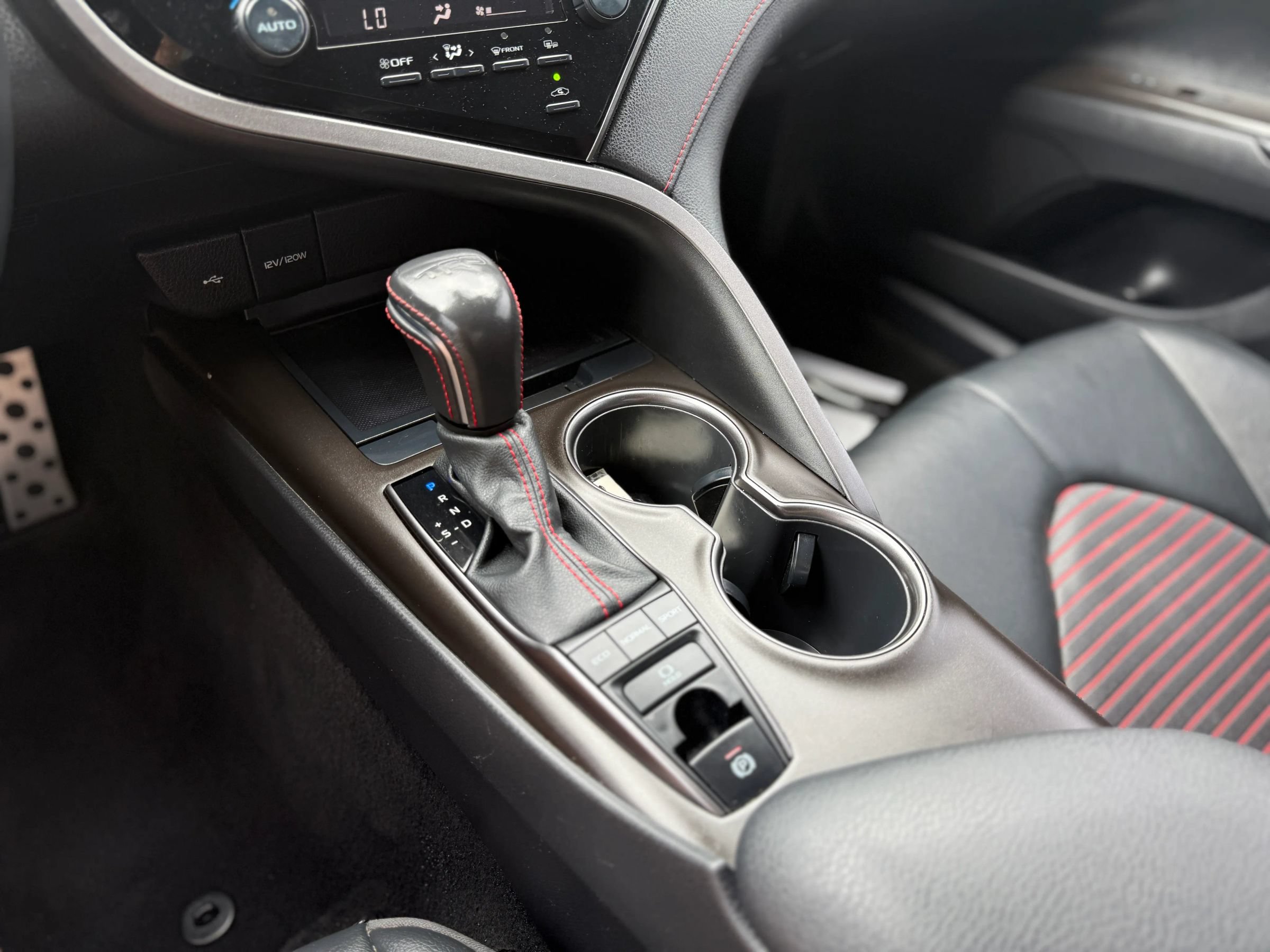 Used 2021 Toyota Camry TRD w/ TRD Package w/JBL Audio FWD image 25