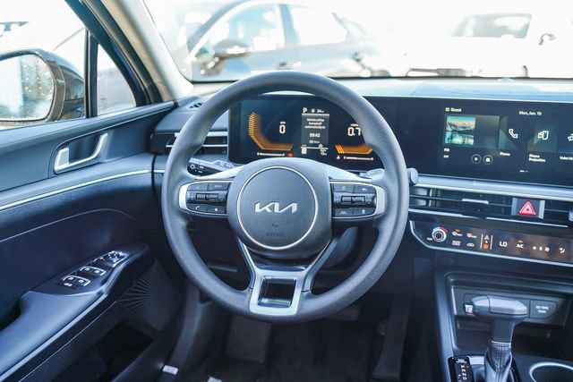 New 2026 Kia K5 LXS FWD image 16
