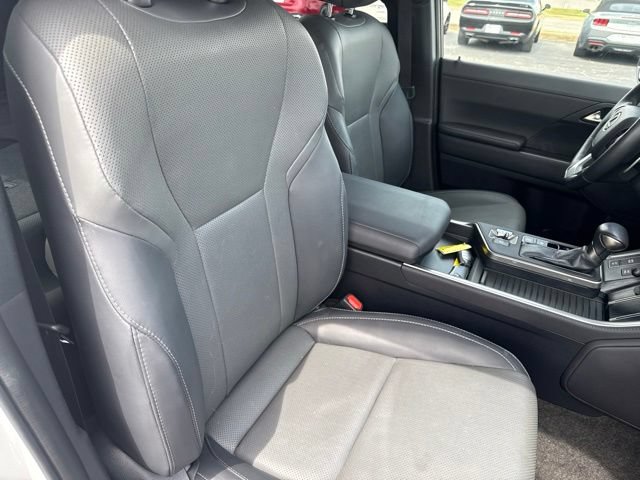 Used 2024 Lexus GX 550 w/ Cold Area Package AWD/4WD image 17