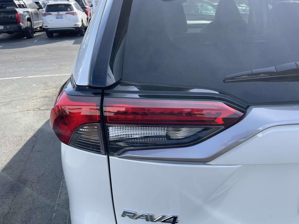 Used 2024 Toyota RAV4 Limited image 19