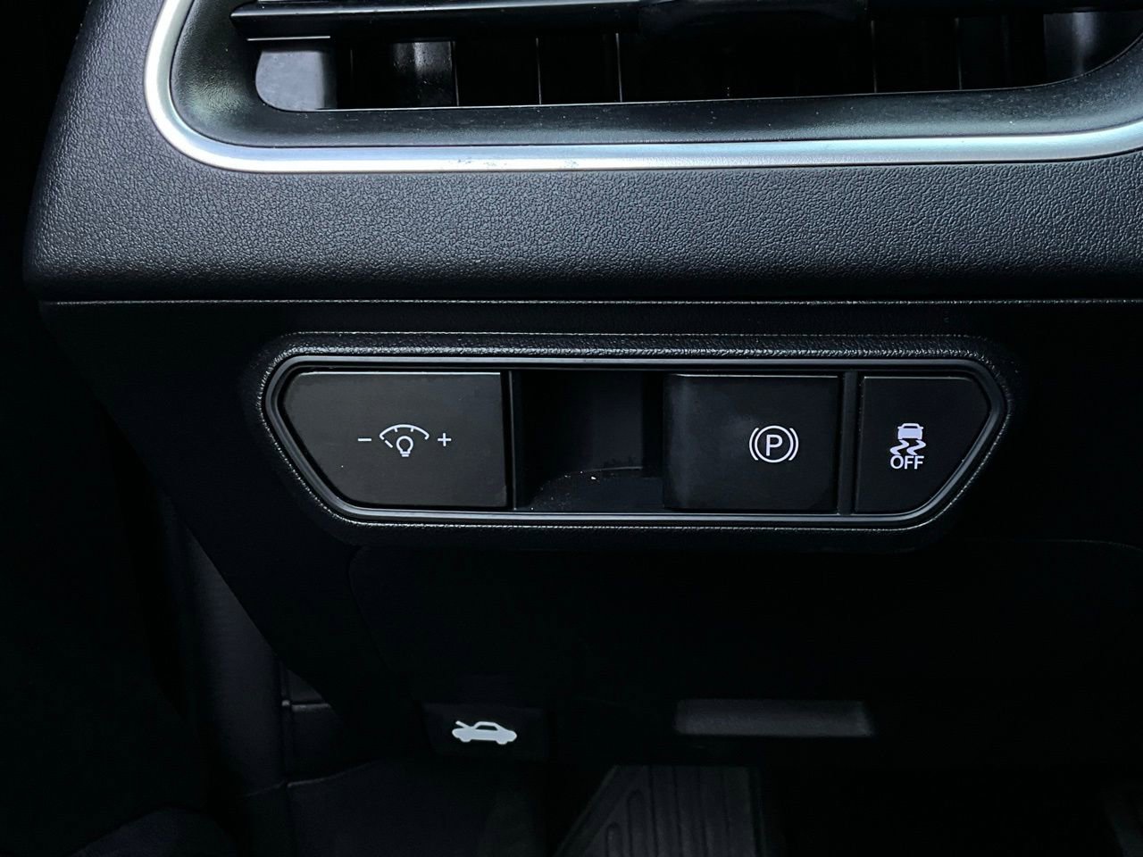 Used 2025 Kia K4 LXS image 20