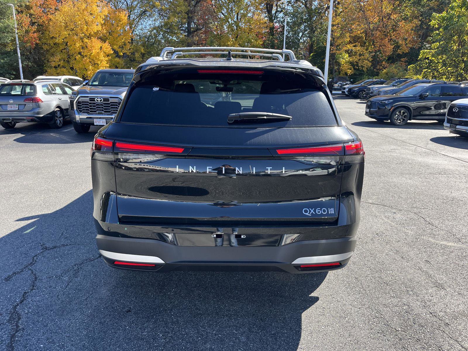 New 2026 INFINITI QX60 Luxe w/ Cargo Package image 4