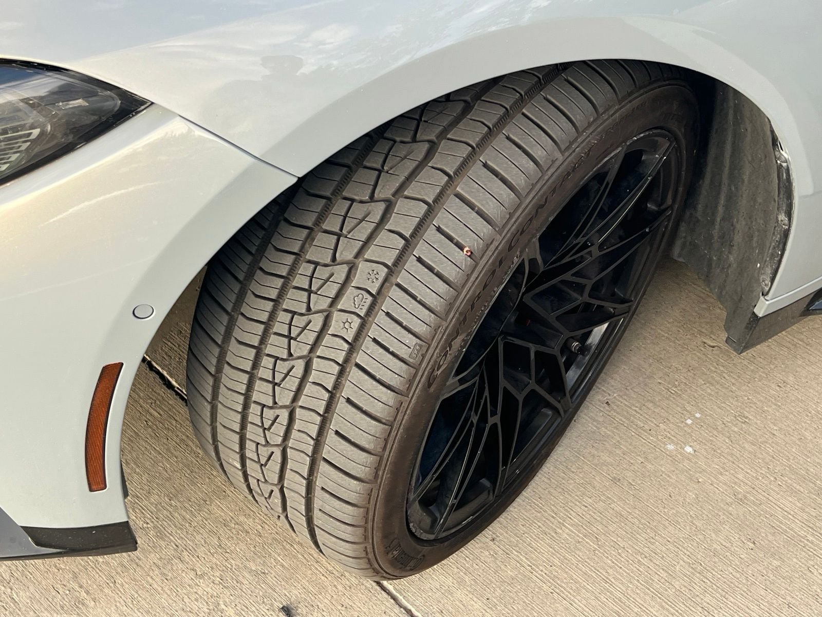 Used 2023 BMW M4 xDrive Competition AWD/4WD image 9
