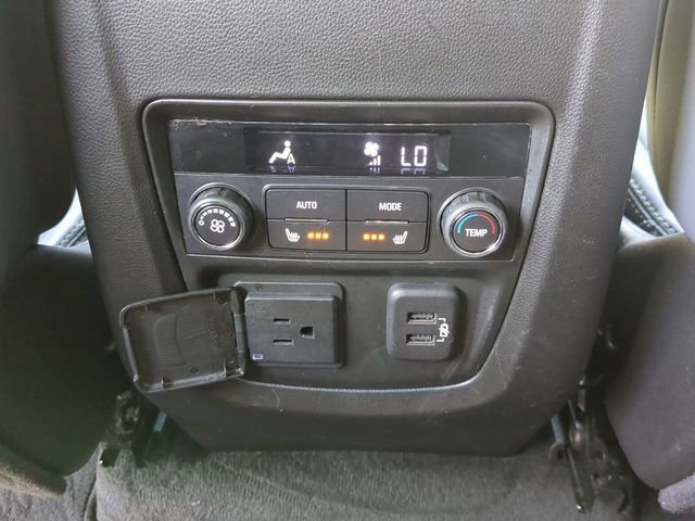 Used 2024 Buick Enclave Premium image 18