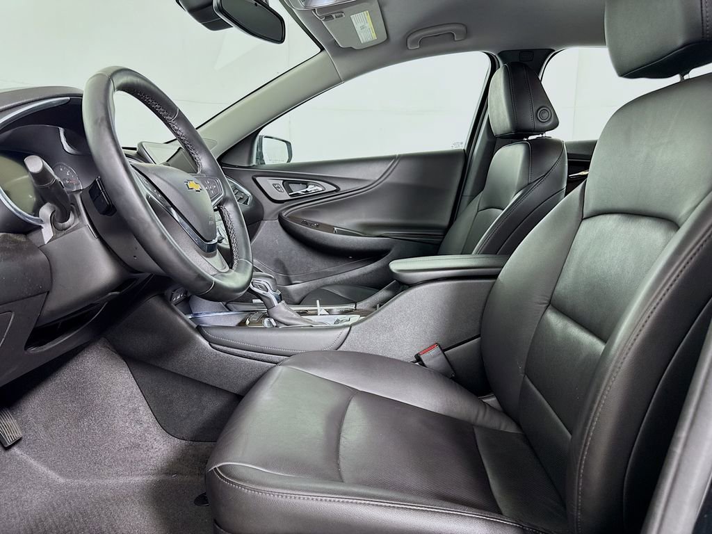 Used 2024 Chevrolet Malibu LT FWD image 11