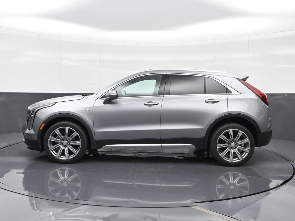 Certified 2023 Cadillac XT4 Premium Luxury FWD image 3