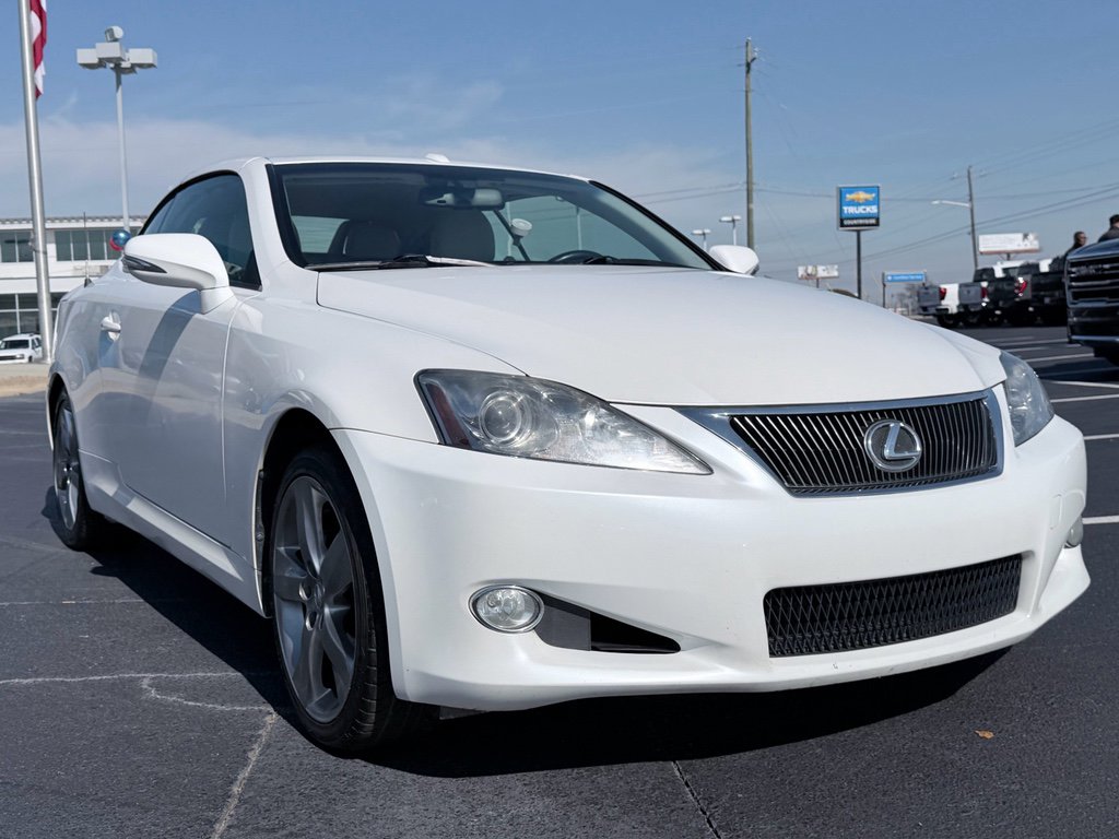 Used 2010 Lexus IS 250C image 2