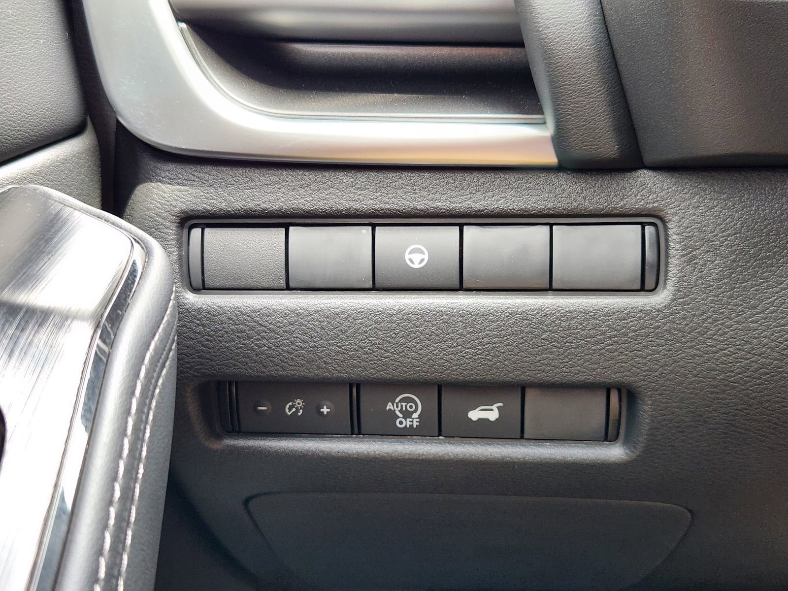 New 2026 Nissan Rogue SV image 20