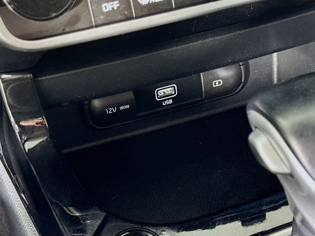 Used 2022 Kia Seltos S image 30